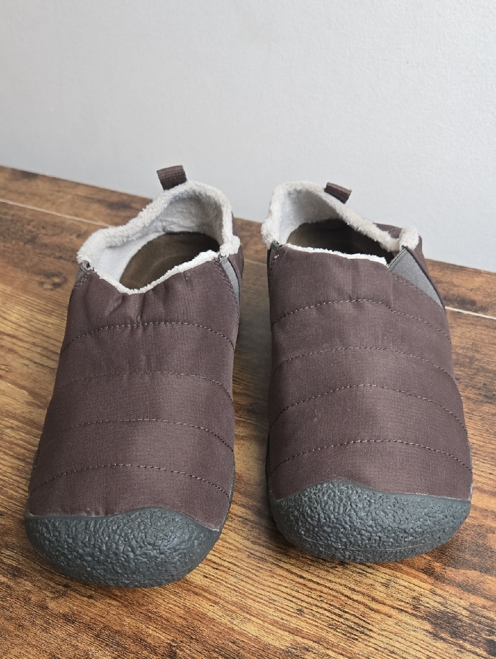 KEEN Howser II Quilted Slipper Shoes Brown Fleece Lined 1021958 Womens 7.5 M